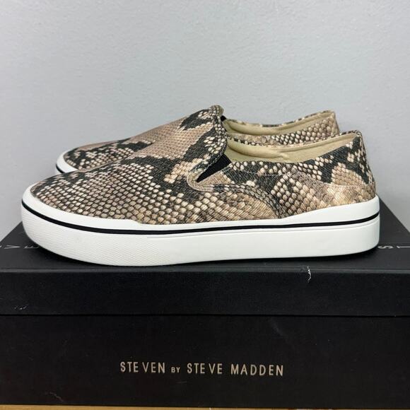 New Steven Riga Snake Print Slip On Sneakers Women's Size 7 - Picture 4 of 11